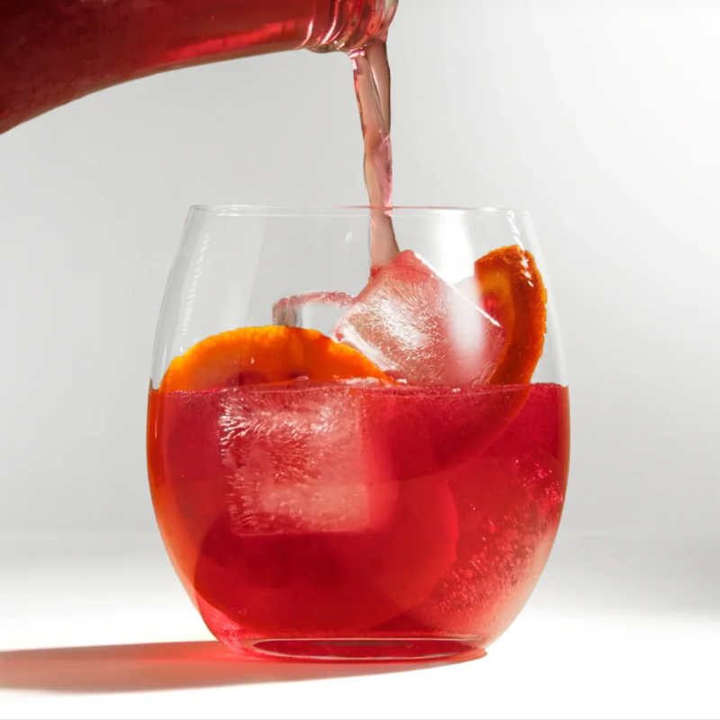 TÖST Sangria – Alcohol-Free Sangria