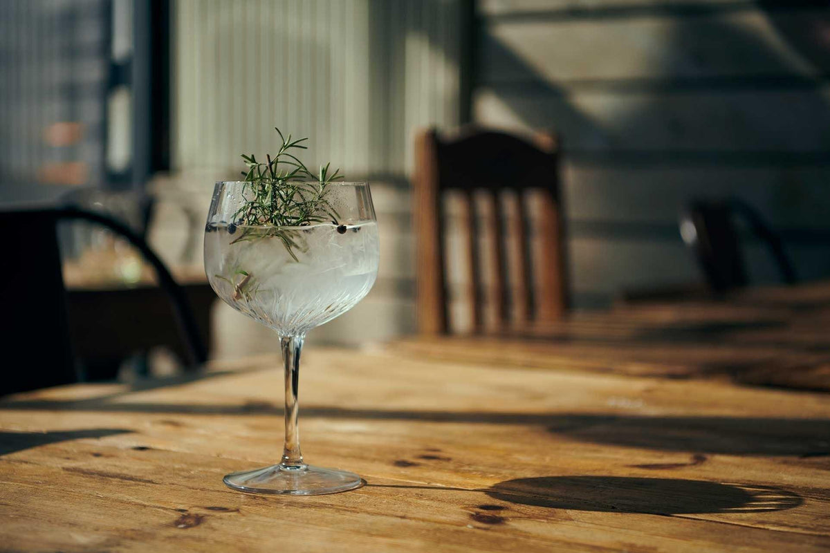 ISH London Botanical Non-Alcoholic Gin (Online Exclusive)